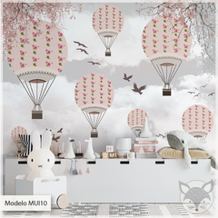 Modelo MUI10 Globos shaby rosas con fondo de cielo gris y nubes