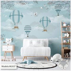 Modelo MUI37 Globos vintage fondo cielo celeste