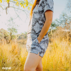 CONJUNTO DE CAMISETA Y SHORT NEODRY ULTRA RUN MUJER GRIS - nopal