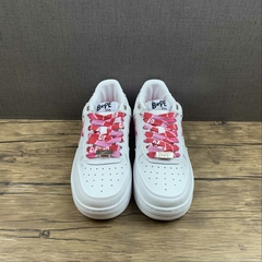 TÊNIS BAPE SK8 STA "BRANCO ROSA CAMUFLADO" (PRAZO DE ATÉ 25 DIAS PARA ENTREGA) - FRETE GRÁTIS BR na internet