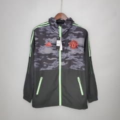 JAQUETA CORTA-VENTO ADIDAS MANCHESTER "CAMUFLADO" (PRAZO DE ATÉ 25 DIAS PARA ENTREGA) - FRETE GRÁTIS BR