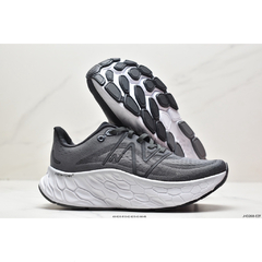 TÊNIS NEW BALANCE FRESH FOAM X MORE V4 (PRAZO DE ATÉ 25 DIAS PARA ENTREGA) - FRETE GRÁTIS BR - comprar online