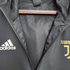 Imagem do JAQUETA CORTA-VENTO ADIDAS JUVENTUS - PRETA (PRAZO DE ATÉ 25 DIAS PARA ENTREGA) - FRETE GRÁTIS BR