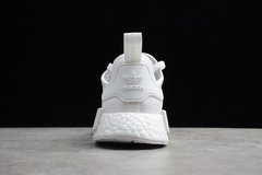 Imagem do TÊNIS ADIDAS NMD "TRIPLE WHITE" (PRAZO DE ATÉ 25 DIAS PARA ENTREGA) - FRETE GRÁTIS BR