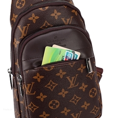 Imagem do SHOULDER BAG TRANSVERSAL LV - BOLSA DE OMBRO UNISSEX (PRAZO DE ATÉ 25 DIAS PARA ENTREGA) - FRETE GRÁTIS BR