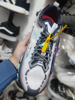 Mizuno x10 cinza 2025