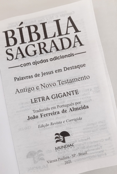 Kit pai e filho - biblia sagrada com ajudas adicionais e harpa capa dura ele reina - Mundial Records Editora