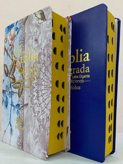 Bíblia sagrada do casal letra gigante com harpa capa luxo azul + azaleia