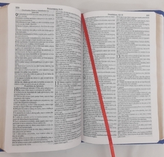 Kit 2 biblia slim ultrafina com ajudas adicionais - capa luxo vinho + pink - Mundial Records Editora