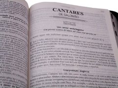 Bíblia devocional de estudo - capa com zíper vinho