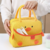 Bolso Lunchera Térmica Pollito color Amarillo 19x23x13 Cm