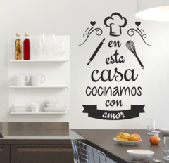 Vinilo Decorativo Frase 129 l COCINAR CON AMOR