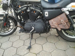 SOLO BAG EM COURO NATURAL HARLEY DAVIDSON SPORTSTER 883/1200 (MARROM)