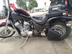 SOLO BAG EM COURO NATURAL HONDA SHADOW 600 (MARROM) - Rota 13 Custom