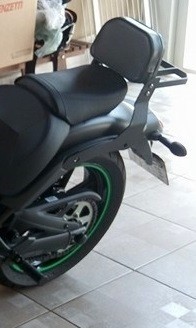 ENCOSTO TRASEIRO FIXO COMPLETO MODELO ESPORTIVO (PRETO) VULCAN 650S