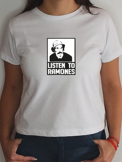 LISTEN TO RAMONES Mujer en internet