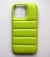 Funda Puffer Lima para iPhone 13 Pro Max.