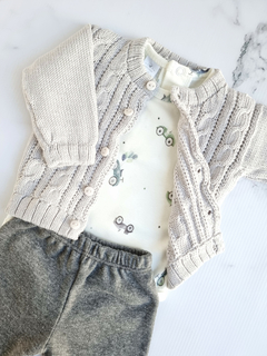 Ajuar Conjunto Bebe Autitos Gris