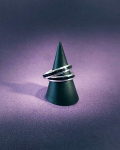 A 909 - Conjunto de anillos - Diseño @dahojoyas - Alianzas de Plata 925 y Madera de Ébano (4 mm)
