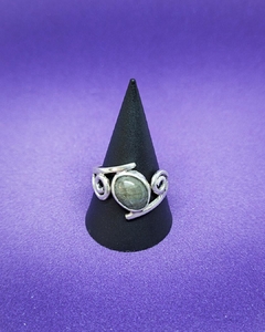 A 964 - Anillo de Plata 925 - Diseño Artesanal @dahojoyas - Piedra Labradorita engarzada con zarcillos de plata - comprar online