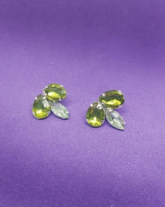 AR 815 - Aros Bijou - Brillo y Fiesta - SERPENS - Gotas verde seco y Navets cristal (2,5 cm)