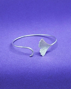 P 669 - Pulsera de Plata 925 - Rígida con Hoja de Gingko - Ajustable - Diseño Artesanal @dahojoyas