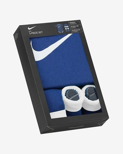Nike Baby Boys Bodysuit, Hat and Booties 3 Piece Set