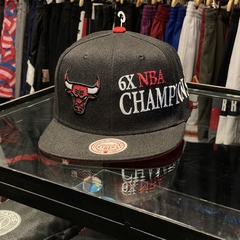 MITCHELL AND NESS NBA CHAMPIONS CHICAGO BULLS - comprar online