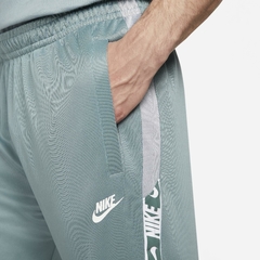 Nike Sportswear Repeat ‘Grey’ Jogger Pants - Mens en internet