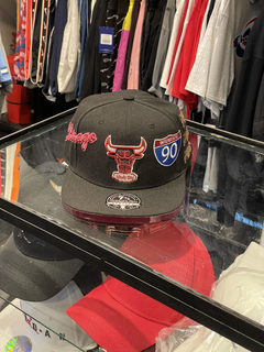 Mitchell & Ness Chicago Bulls HL City Fitted Cap