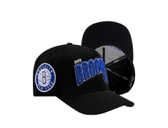 Pro Standard Nets Royalty Curved Brim Snapback Black