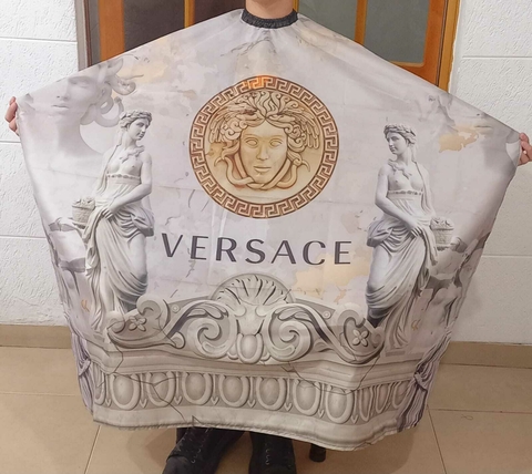 PEINADOR * CAPA DE CORTE DE TELA SIRE ESTAMPADA CUELLO SILVER CON GANCHOS MODELO VERSACE ESTATUAS