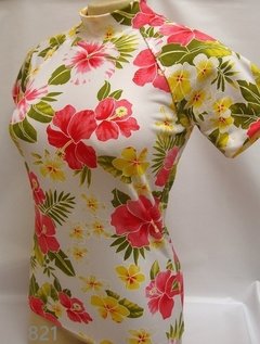 camisa lycra surf estampada modelagem feminina BRIZ