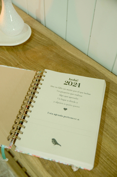 Agenda diaria Flores Beige - 2 colores - comprar online