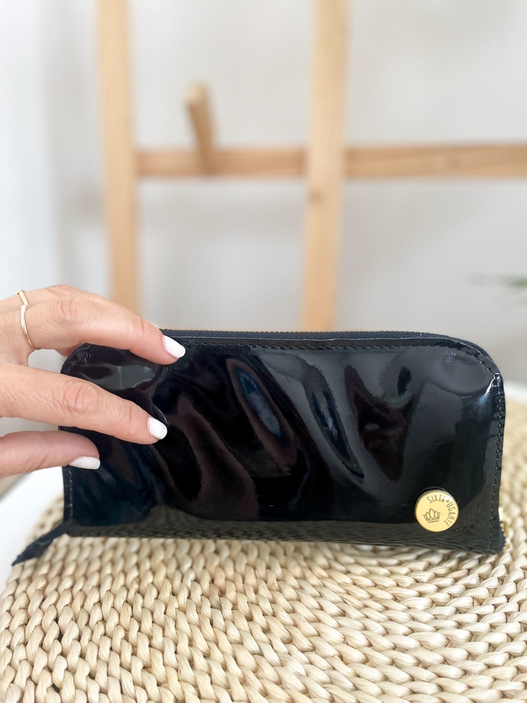 MAXI BILLETERA CHAROL NEGRO SIXTA UGARTE carteras