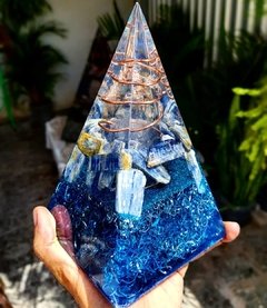 Blue Nubian Cyanite | Stone of Telepathy, Remembrance of Past Lives and Archangel Michael - Tam M