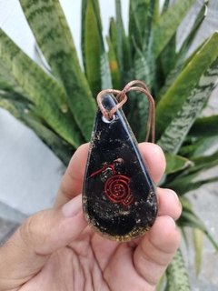 Amuleto Gota Obsidiana Negra
