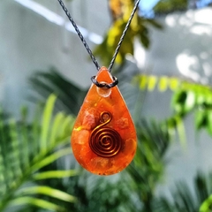 DROP AMULET - Agate Carnelian | Stone of Manifestation, Courage and Action