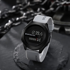 Poshi* 102 Relógio Masculino Digital Sportwatch