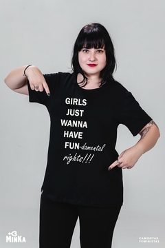 Camiseta Girls Just Wanna Have Fundamental Rights - P e G4 - promoção