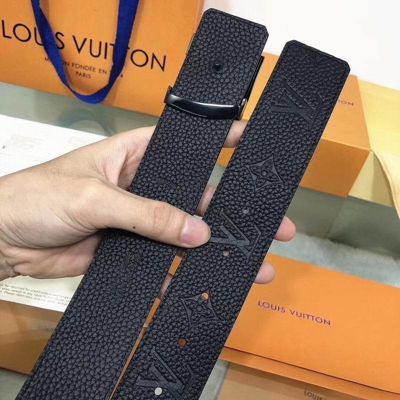 Cinto Louis Vuitton - Comprar em Boutique La'Myra