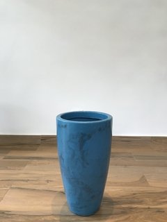 Vaso de polietileno - 53cm de altura - Azul na internet