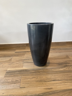 Vaso de polietileno grafite 70x40cm - comprar online