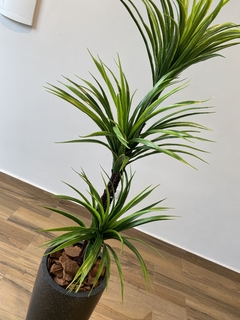 Yucca artificial 1,45 metros (Verde) com 3 troncos - comprar online