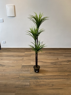 Yucca artificial 1,45 metros (Verde) com 3 troncos - loja online