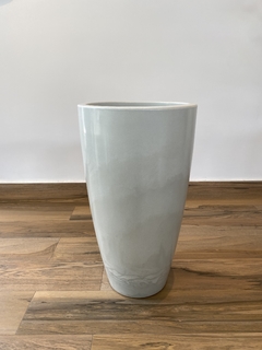 Vaso de Polietileno - 70cm - Branco na internet