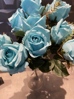 Buquê de Rosas Artificiais 50cm - comprar online