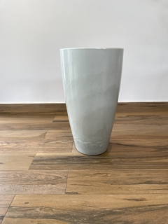 Vaso de Polietileno - 70cm - Branco - comprar online