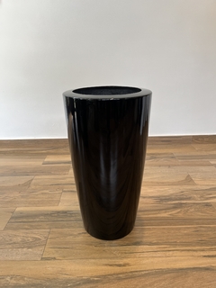 vaso fibra de vidro 72x38cm (Preto) na internet