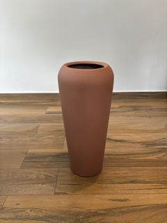 vaso fibra de vidro 66x29cm (terracota) na internet